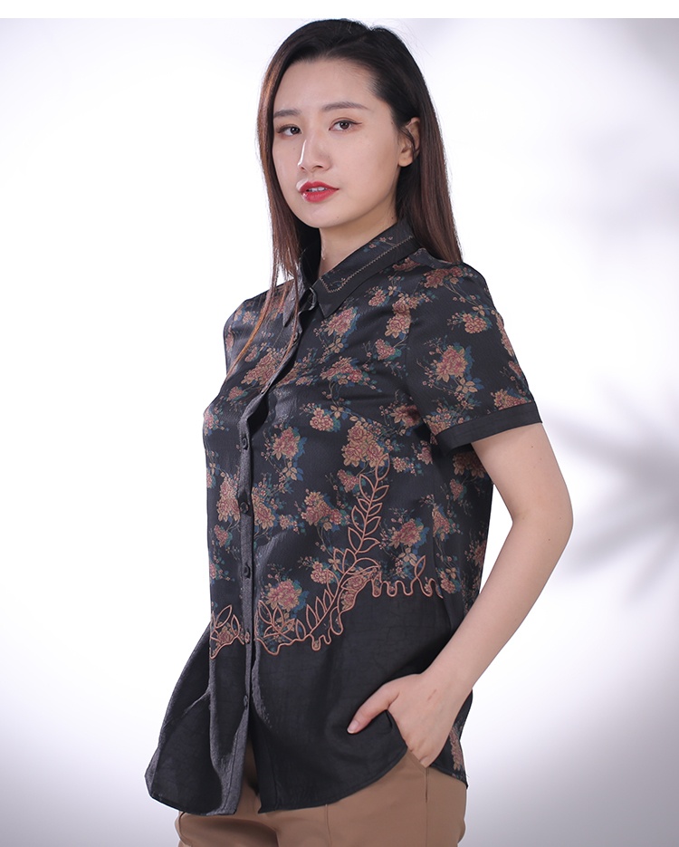 千奈莉对花刺绣高端龟裂纹香云纱套装